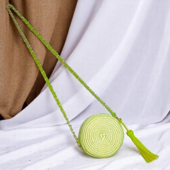 Shiraleah Chicago Round Small Crossbody Tassel Golden Chain Spring Mini Bag - Picture 7 of 17